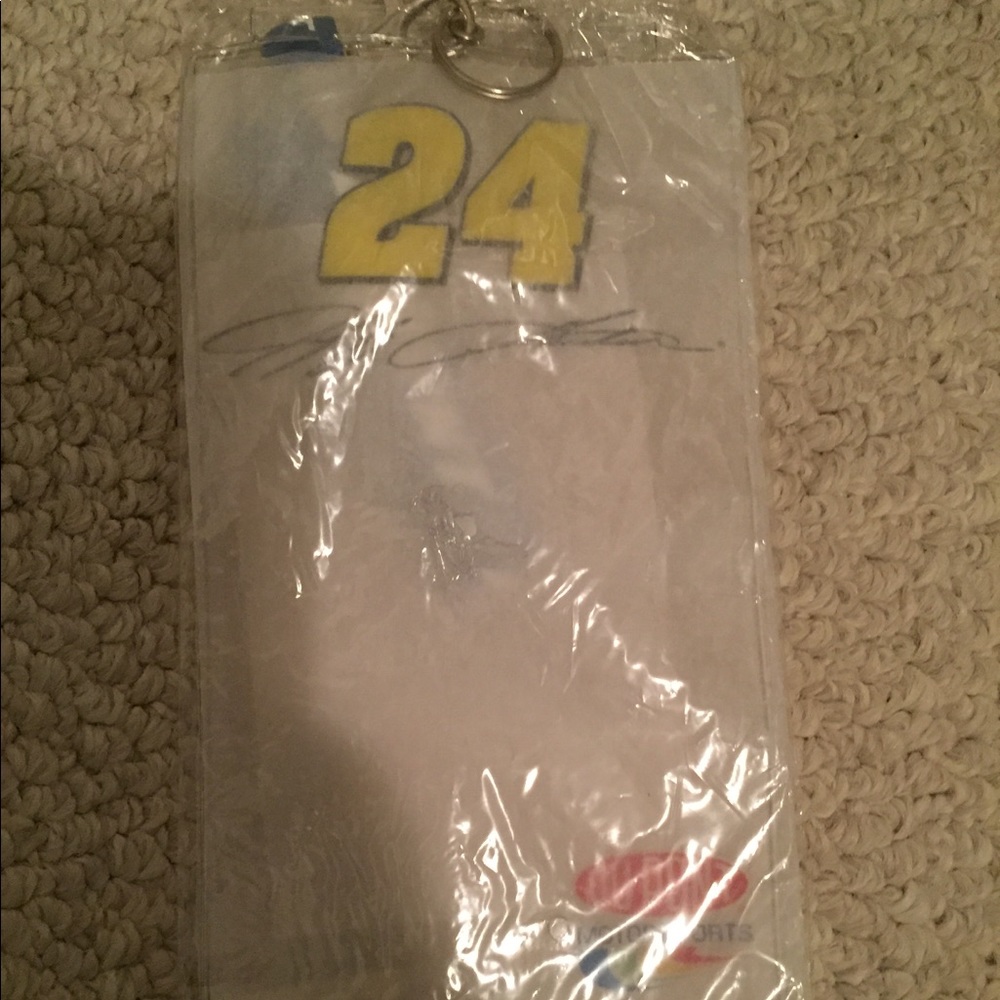 Jeff Gordon lanyard New gifting suite DuPont